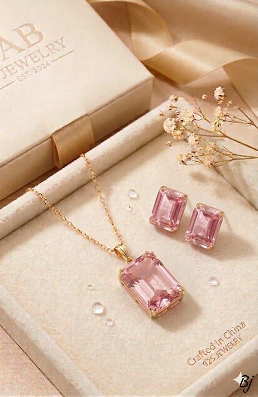 Elegant Marble Pendant