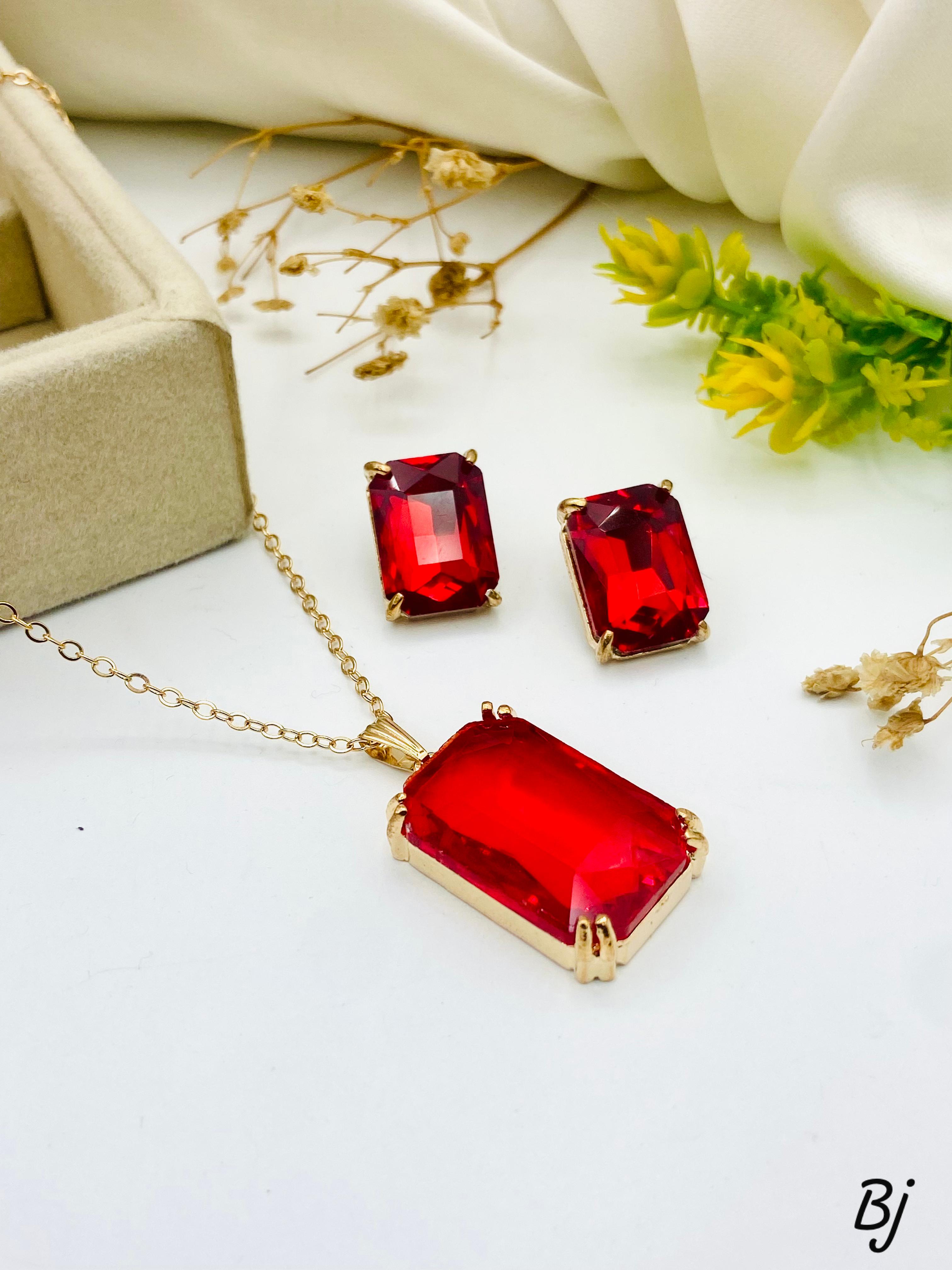 Elegant Marble Pendant