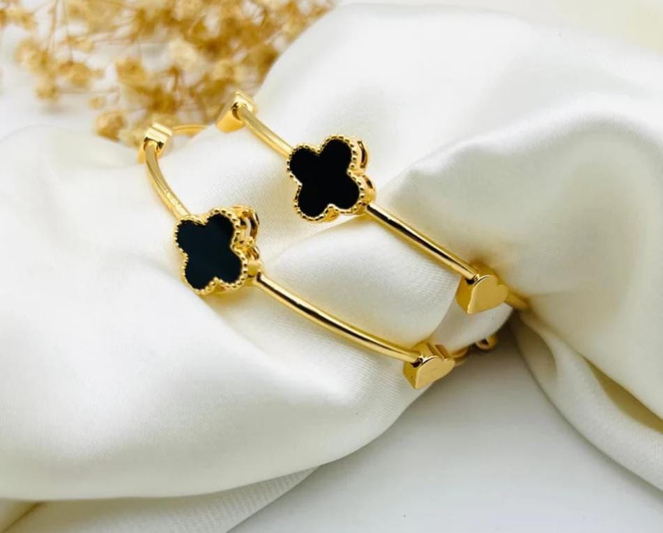 Clover 2PCS Bangle Set
